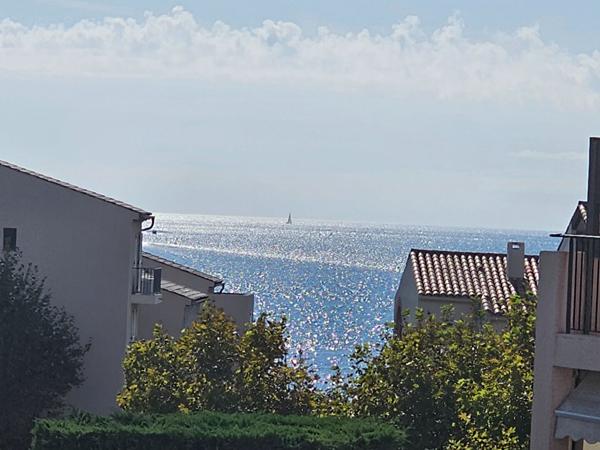 Appartement Six Fours Les Plages 2 pièces - Coudoulière