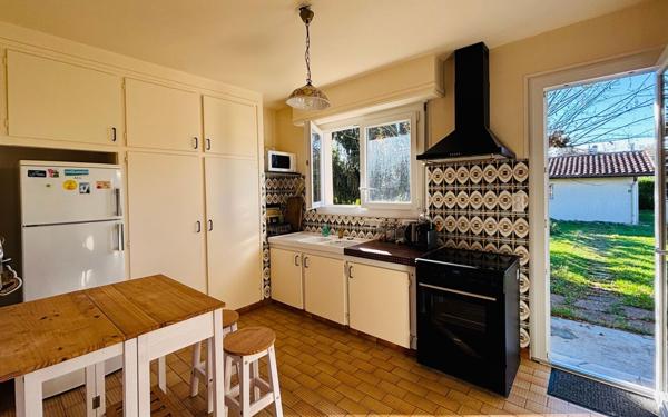 Maison à vendre    4 pièces •  Bénesse-Maremne