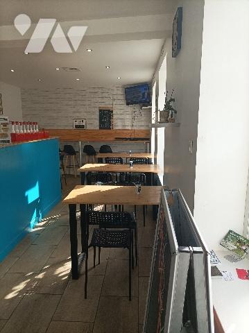 FONDS DE COMMERCE DE FRITERIE. EMPLACEMENT DE 1ER ORDRE !!!
Ideal pour couple, affaire à développer.