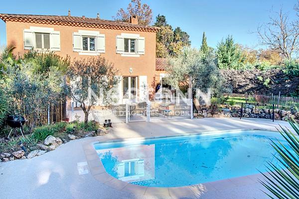 A VENDRE Maison TARADEAU 6 pièce(s) 158 m2 + piscine + garage