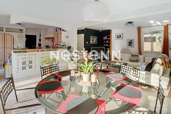 A VENDRE Maison TARADEAU 6 pièce(s) 158 m2 + piscine + garage