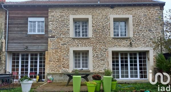 Maison 6 pièces de 148 m² à Écordal (08130)