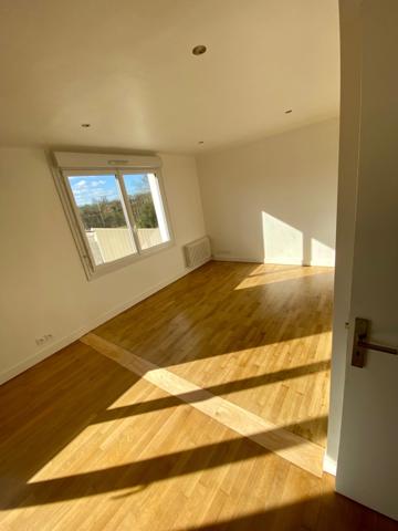 Maison à vendre 5 pièces (56)