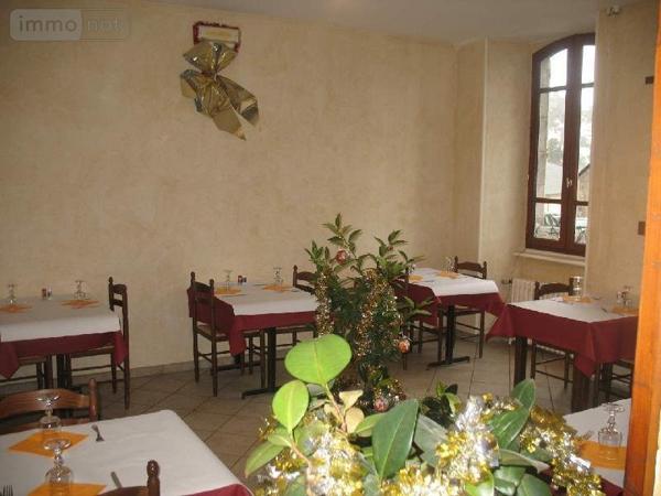 Fonds et/ou murs commerciaux à vendre à Murat dans le Cantal (15300), ref : 036/520