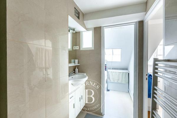 Paris 8ème, Appartement 1 Chambre -  58 m² à vendre