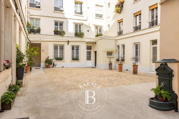 Paris 8ème, Appartement 1 Chambre -  58 m² à vendre