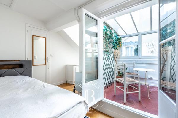Paris 8ème, Appartement 1 Chambre -  58 m² à vendre