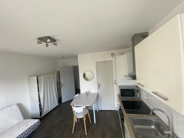 Appartement spacieux près du centre-ville