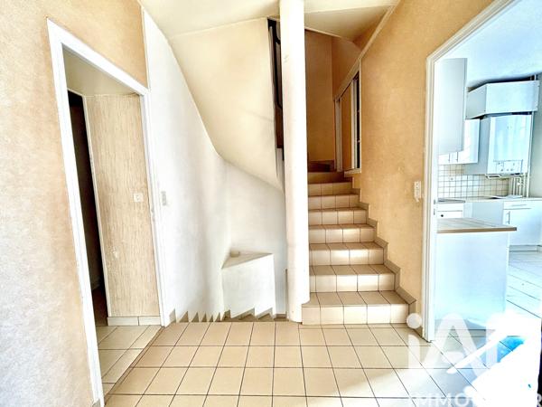 Maison à vendre 4 pièces 86 m² Villeneuve-sur-Yonne
