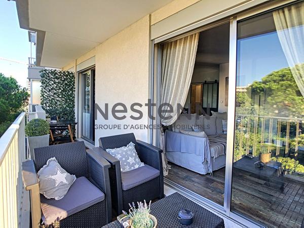 Fréjus Plage - T2 rénové à 5 min de la mer, charme et confort. Parking privatif