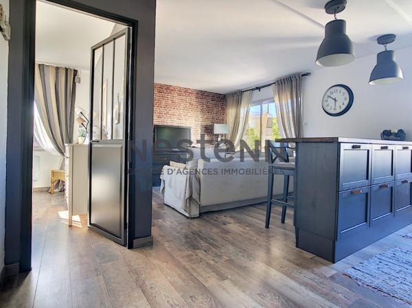 Fréjus Plage - T2 rénové à 5 min de la mer, charme et confort. Parking privatif