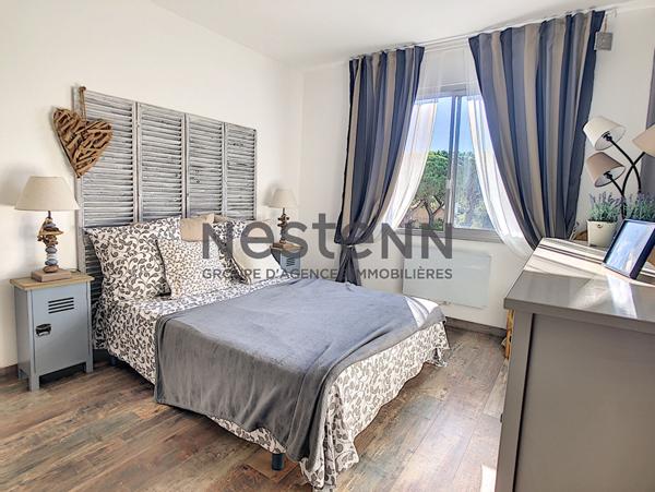 Fréjus Plage - T2 rénové à 5 min de la mer, charme et confort. Parking privatif