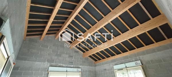 Superbe Opportunité : Ancien Moulin avec étang à Restaurer et Grand Terrain de 27533m²