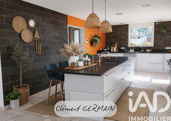 Maison à vendre 7 pièces 192 m² Saône