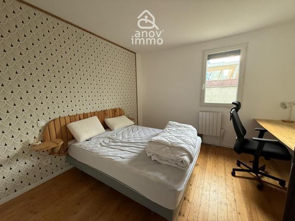 Maison
                                                                                                                                                                                                                                                                                                                        7 pièce(s)                                                                                                                                                                                                          6 chambre(s)                                                                                                                                                                                                          195.67  m²