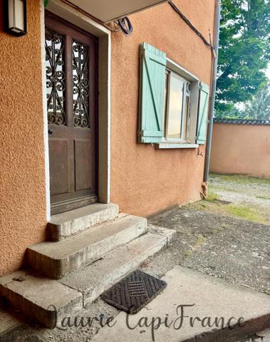 Charmant 2 pièces (69)