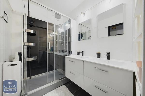 Appartement à vendre 4 pièces 78.71m² Cenon (33150)