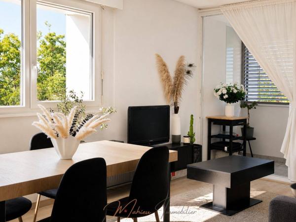 Appartement 4 pièces 63.74m² à vendre à Ferney-Voltaire 01210
