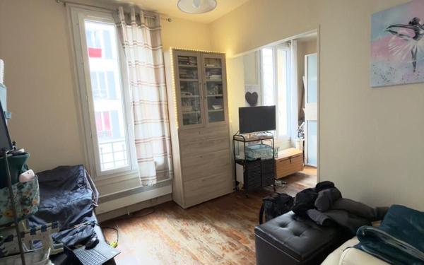 Appartement à vendre    2 pièces • 35,52 m2 Paris 20