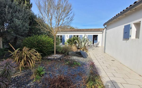 Maison à vendre    4 pièces •  Le Bois-Plage-en-Ré