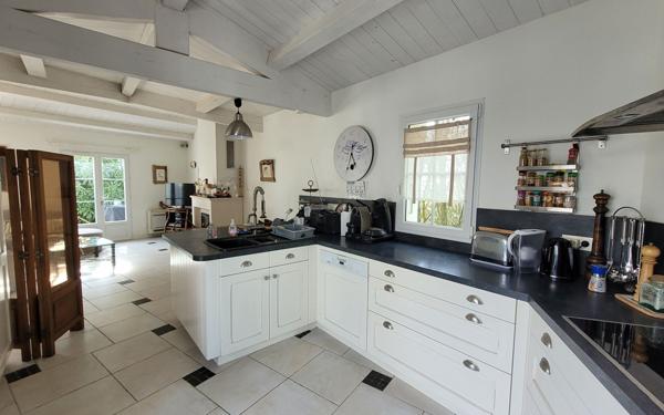 Maison à vendre    4 pièces •  Le Bois-Plage-en-Ré