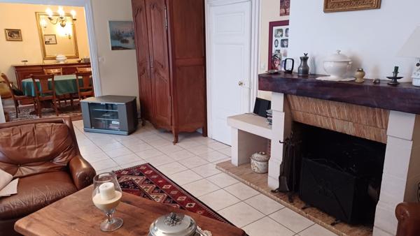 À vendre - Maison ancienne, 7 pièces située à Amboise (37400)