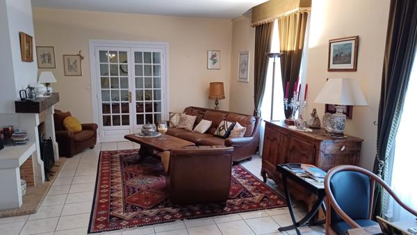 À vendre - Maison ancienne, 7 pièces située à Amboise (37400)