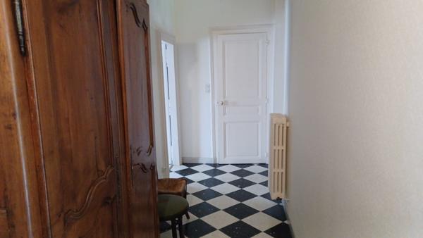 À vendre - Maison ancienne, 7 pièces située à Amboise (37400)