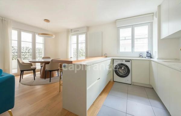 Appartement à vendre 3 pièces COURBEVOIE proche T2 (92)