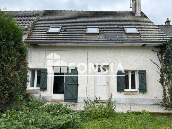 Location Maison 3 pièces 72 m² - 5 RUE DU DEFILOIR Gien 45500