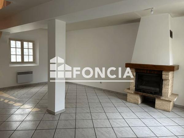 Location Maison 3 pièces 72 m² - 5 RUE DU DEFILOIR Gien 45500