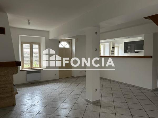 Location Maison 3 pièces 72 m² - 5 RUE DU DEFILOIR Gien 45500