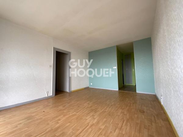 À LOUER - Appartement 3 pièces avec terrasse et balcon à VALENCE