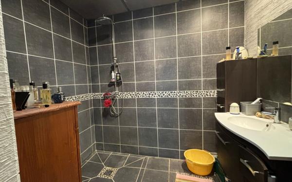 Appartement à vendre    2 pièces •  Bourg-de-Péage