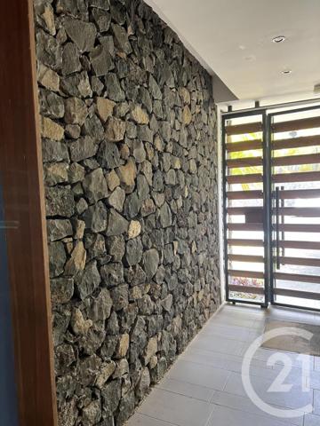 Appartement F2 à vendre  2 pièces - 49,50 m2 STE MARIE - 974