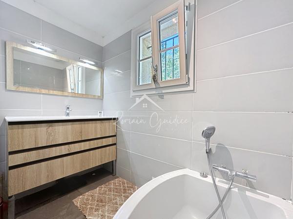 Millau (12100) MAISON TYPE 4 DE 97 M²