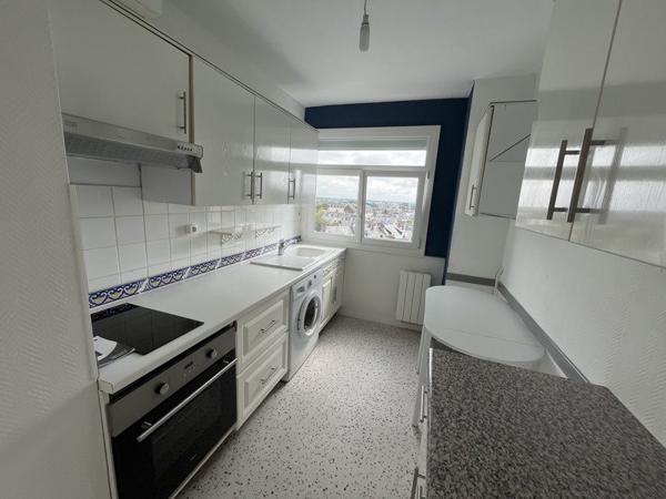 Appartement à louer 600 € CC Châteauroux 2 p 60 m² DPE D