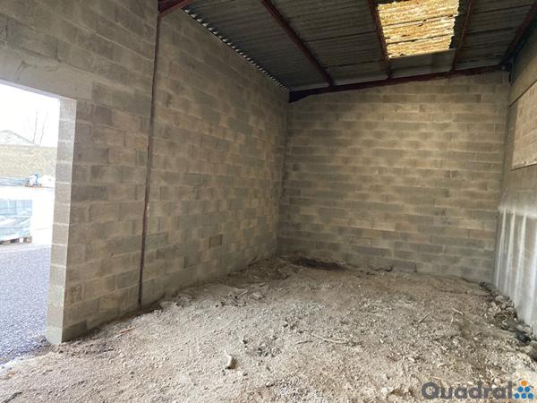 TOUL - GARAGE 50 m² -  référence 10