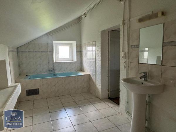 Maison à louer 3 pièces 106.43m² Jussy-Champagne (18130)