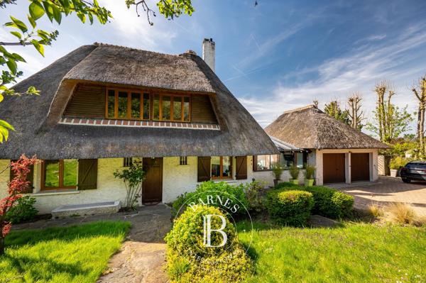 Rueil-Malmaison, Maison 6 Chambres -  249 m² à vendre