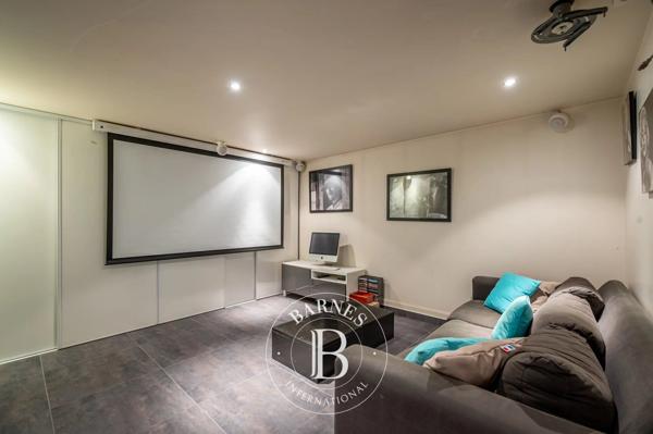 Rueil-Malmaison, Maison 6 Chambres -  249 m² à vendre