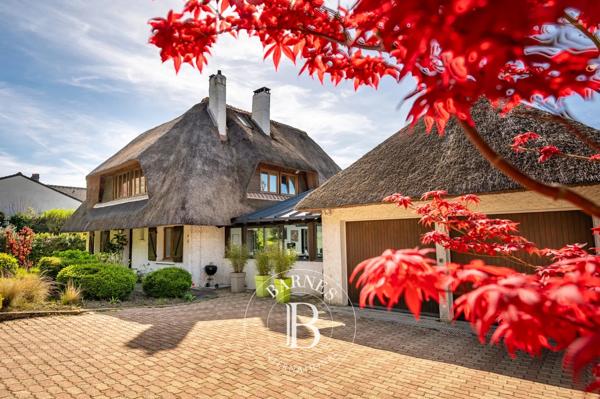 Rueil-Malmaison, Maison 6 Chambres -  249 m² à vendre