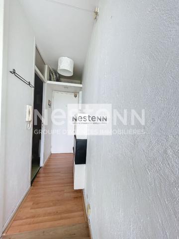 Appartement T1 lumineux à louer à Bordeaux, 4ème étage, avec balcon