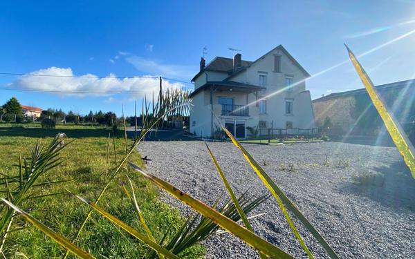 Maison à vendre    6 pièces •  Séreilhac