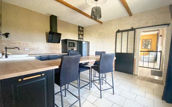 Maison à vendre    6 pièces •  Séreilhac