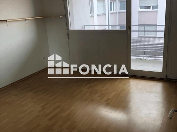 Location Appartement 2 pièces 51.77 m² - 1 RUE DES BALAYEURS Strasbourg 67000