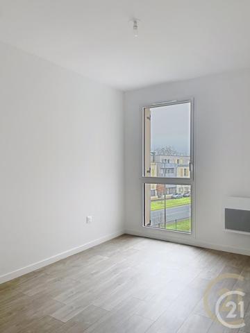 Appartement F4 à vendre  4 pièces - 90,44 m2 COMPIEGNE - 60