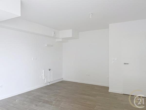 Appartement F4 à vendre  4 pièces - 90,44 m2 COMPIEGNE - 60