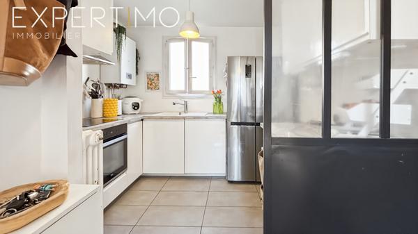 Étampes (91150) F4 lumineux avec caves et box à Étampes