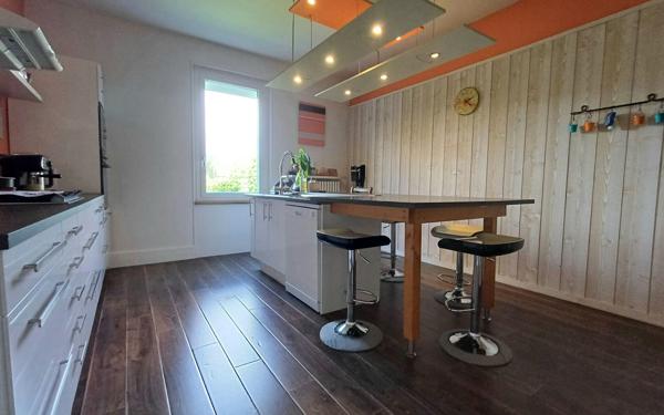 Maison à vendre    7 pièces •  Les Échelles